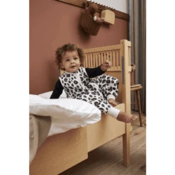 MEYCO Winterschlafsack Jumper Leopard Sand Melange -TONIES Store meyco winterschlafsack jumper leopardsand melange a385538 3